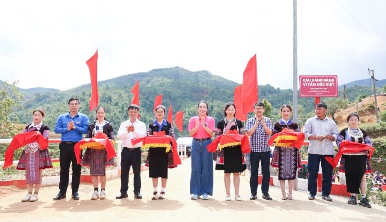 Khánh thành Cầu Háng Gàng - Vì tầm vóc Việt tại Lào Cai
